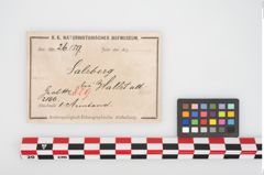 Etikett zu Bronzeknotenarmreif (NHMW-PRAE-026159)